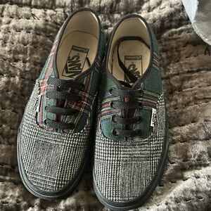 Vans custom shoes